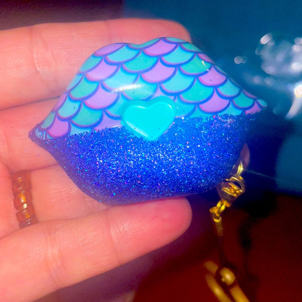 🥰 S.W.A.K KISSABLE KEYCHAIN MERMAID SPARKLE
